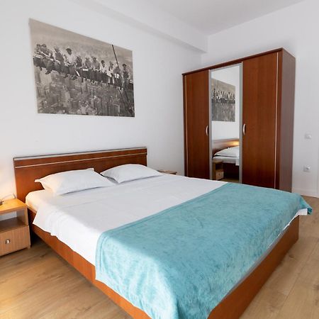 Obor Central Oasis --Secured Parking Nearby --Self Check-In-- 1Min Metro Station Bucareste Exterior foto