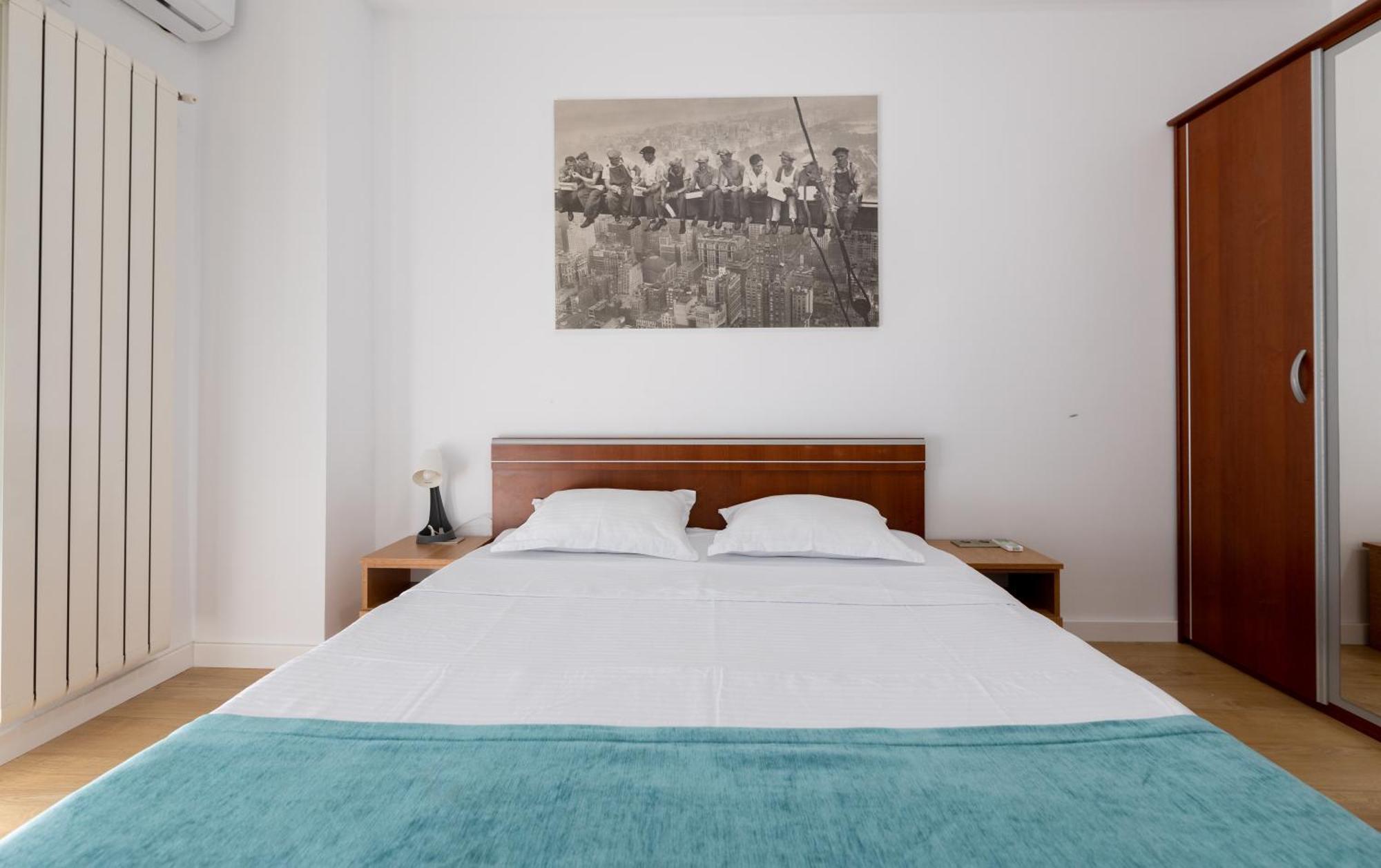 Obor Central Oasis --Secured Parking Nearby --Self Check-In-- 1Min Metro Station Bucareste Exterior foto